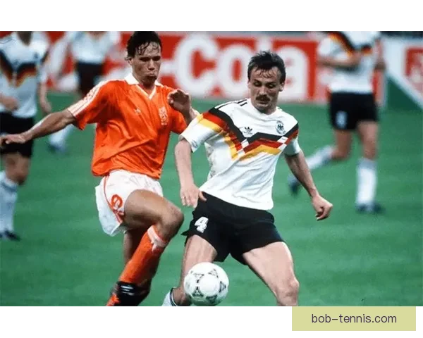 克林斯曼谈意大利踢球经验 称穆西亚拉亚马尔可能在意乙锻炼成长